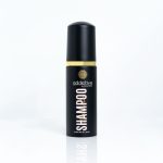 Μαύρο μπουκάλι Lash Shampoo της Addictive Lashes, ο ιδανικός Αφρός καθαρισμού βλεφαρίδων για eyelash extensions.