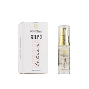 Λοσιόν θρέψης και ενυδάτωσης Step 3 Nutrition Lotion της Addictive Lashes για το τελείωμα του lash lift, σε επαγγελματική συσκευασία και λευκό φόντο.