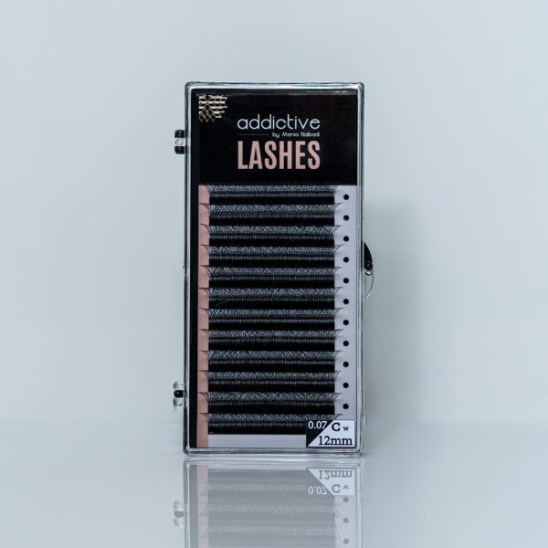W-shape τουφάκια βλεφαρίδων Addictive Lashes για φυσικό volume look
