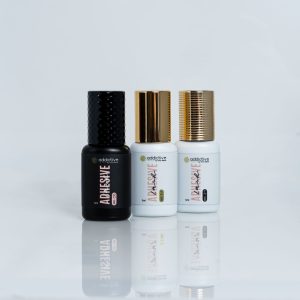 Κόλλες για βλεφαρίδες κατάλληλες για τεχνίτριες όλων των επιπέδων. Βρείτε την επαγγελματική κόλλα για βλεφαρίδες Extension που σας ταιριάζει, από την addictive lashes